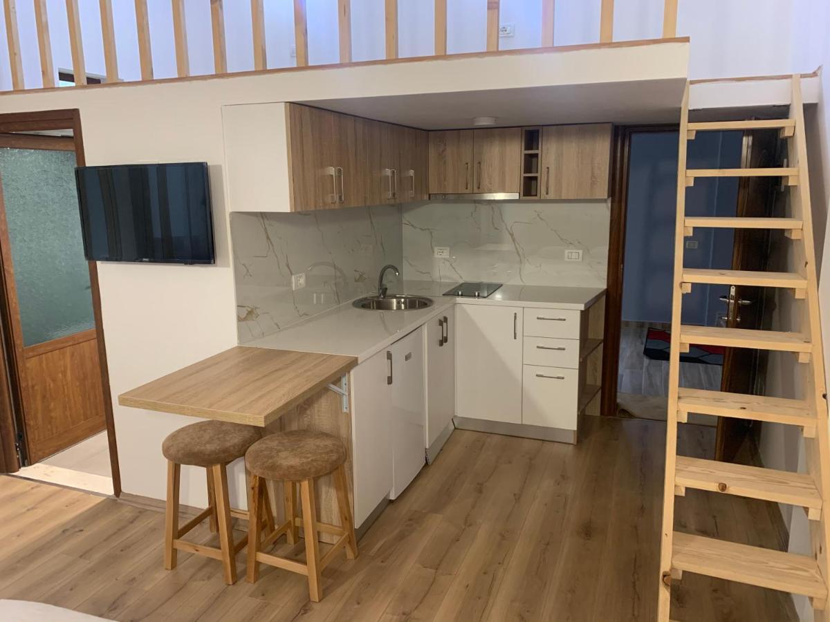 Apartment Pogradec Lake Apartments *